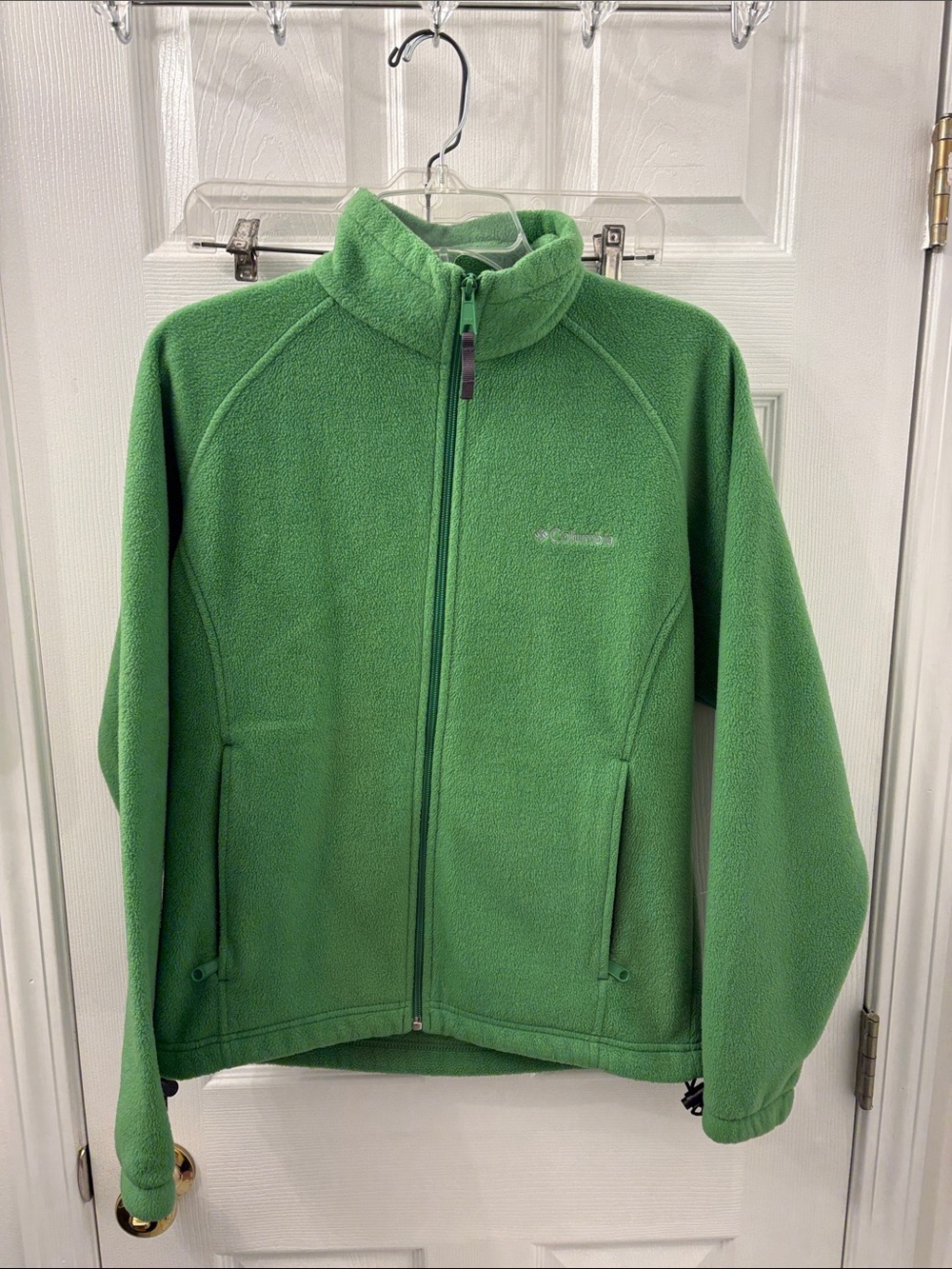 Women’s Columbia Fleece Jacket. Green. Size M